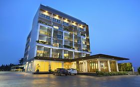 V Hotel Ubon Ratchathani